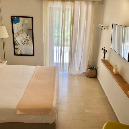 Nikoleta's Corfu * Gouviá