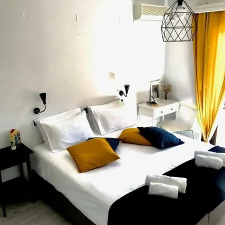 Nikoleta's Corfu 고우비아